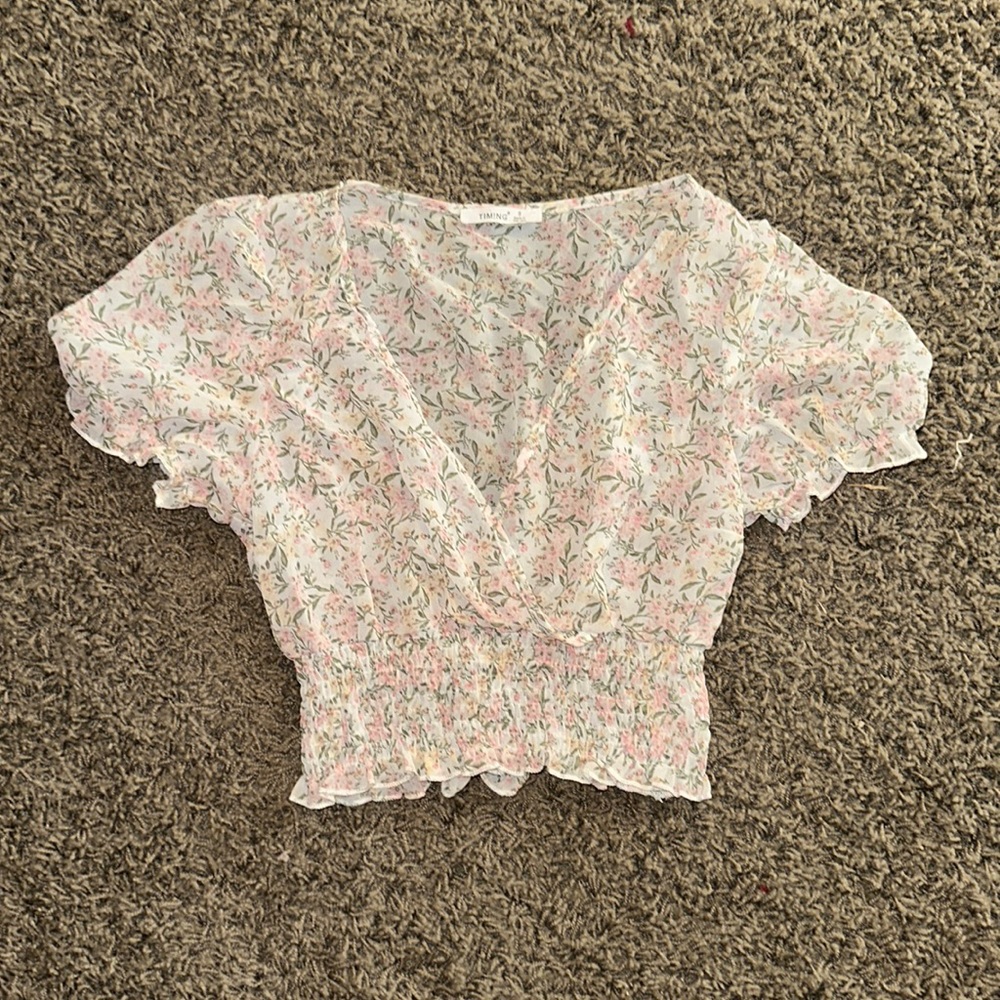 Floral smocked waist cropped blouse